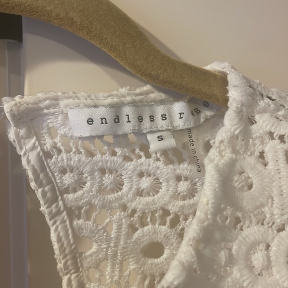 EUC cute endless rose white too Sz S - Picture 2 of 3